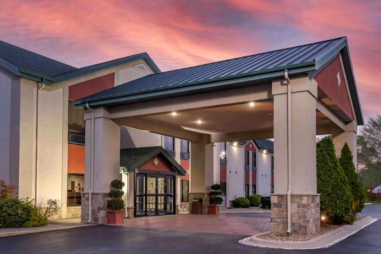 Best Western Plus Springfield Airport Inn Εξωτερικό φωτογραφία