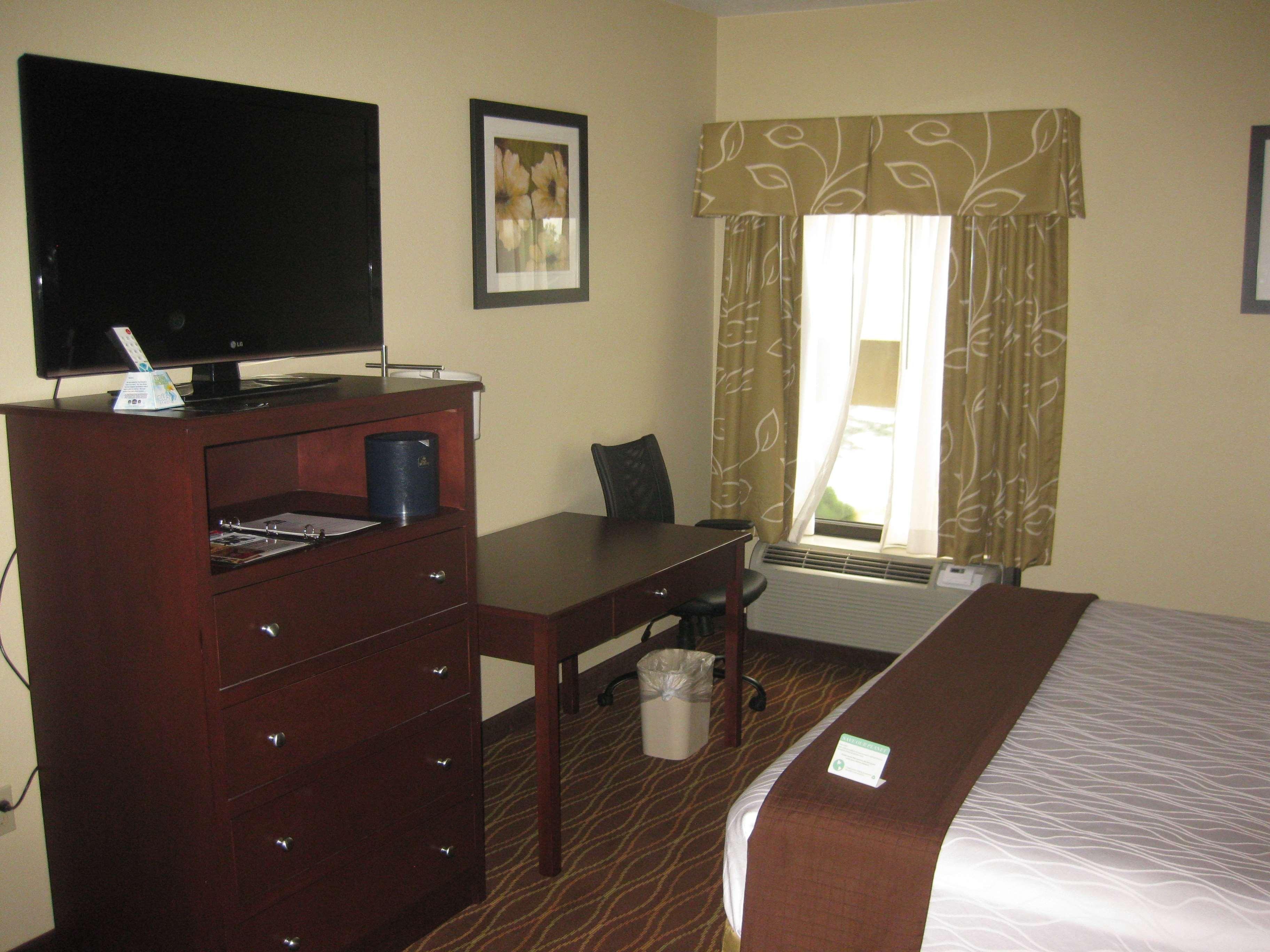 Best Western Plus Springfield Airport Inn Εξωτερικό φωτογραφία