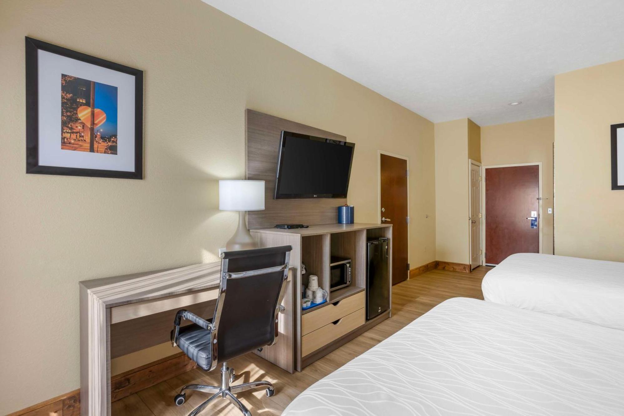 Best Western Plus Springfield Airport Inn Εξωτερικό φωτογραφία