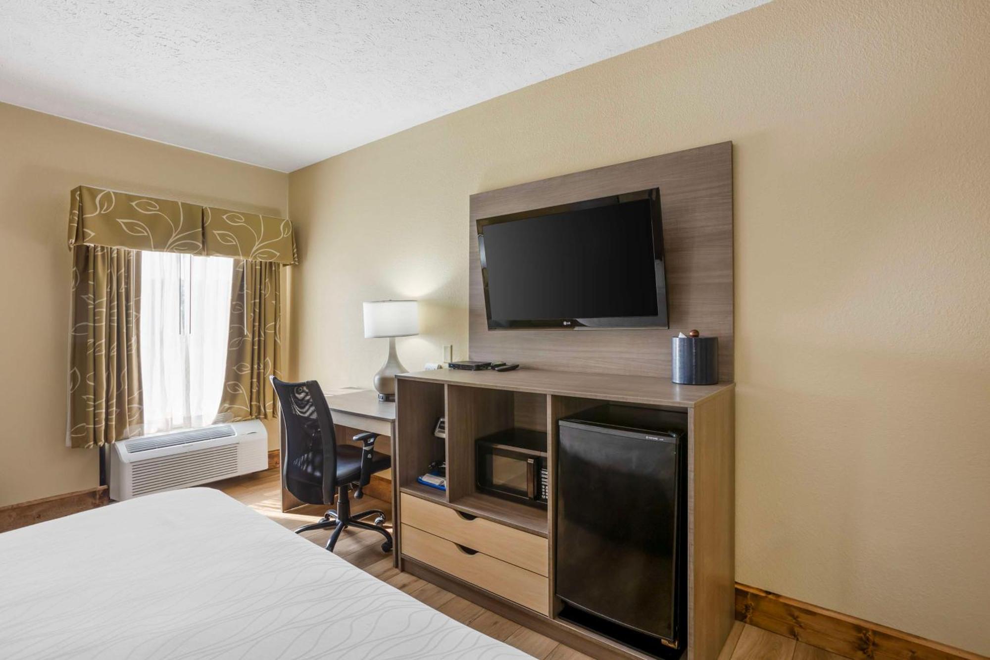 Best Western Plus Springfield Airport Inn Εξωτερικό φωτογραφία
