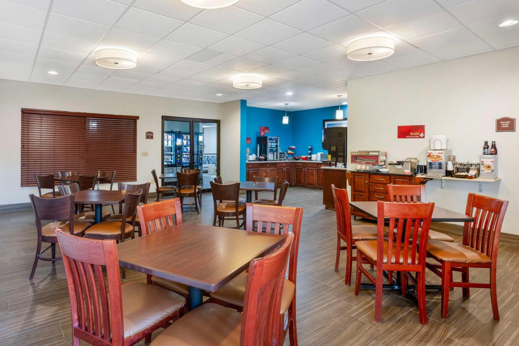 Best Western Plus Springfield Airport Inn Εξωτερικό φωτογραφία