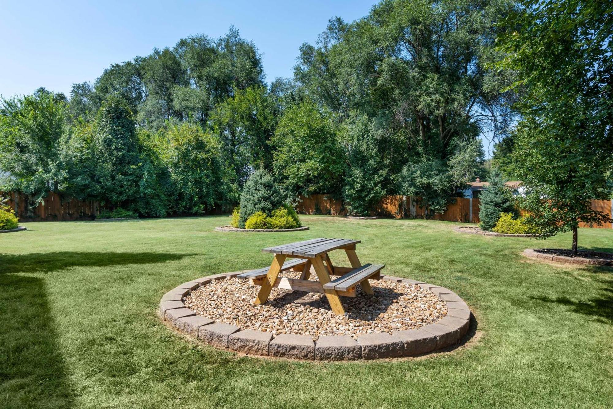 Best Western Plus Springfield Airport Inn Εξωτερικό φωτογραφία