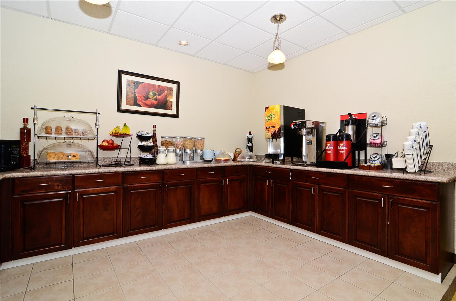 Best Western Plus Springfield Airport Inn Εξωτερικό φωτογραφία